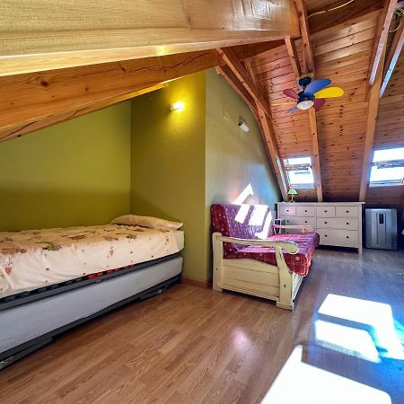 דירות Acogedor Atico Duplex En El Centro En Biescas/4Pax מראה חיצוני תמונה