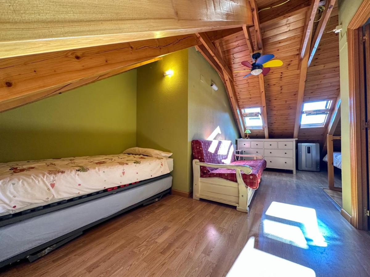 דירות Acogedor Atico Duplex En El Centro En Biescas/4Pax מראה חיצוני תמונה